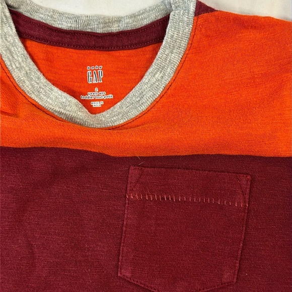 GAP - short sleeve t-shirt. Size 2 - Picture 2 of 4